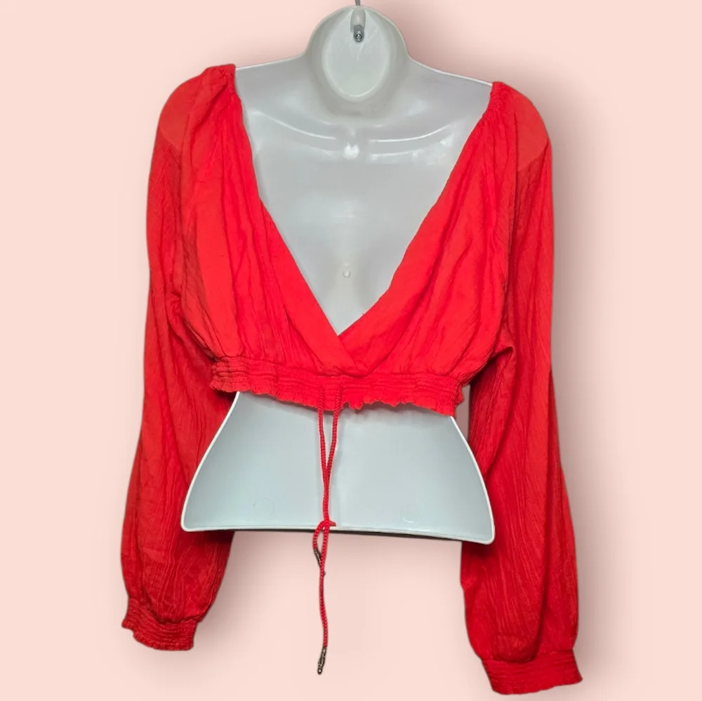 Free People Peasant Sleeve Red Cropped Bell Drawstring Women's Top Size Small - Picture 2 of 3